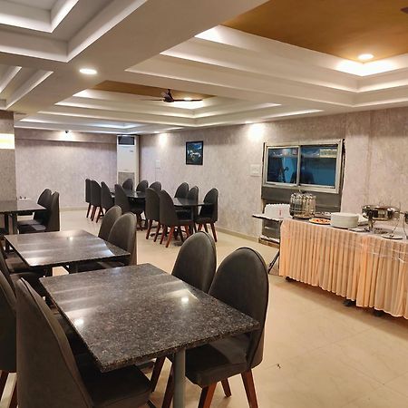 Hotel Geetha International Thoothukudi Exterior foto