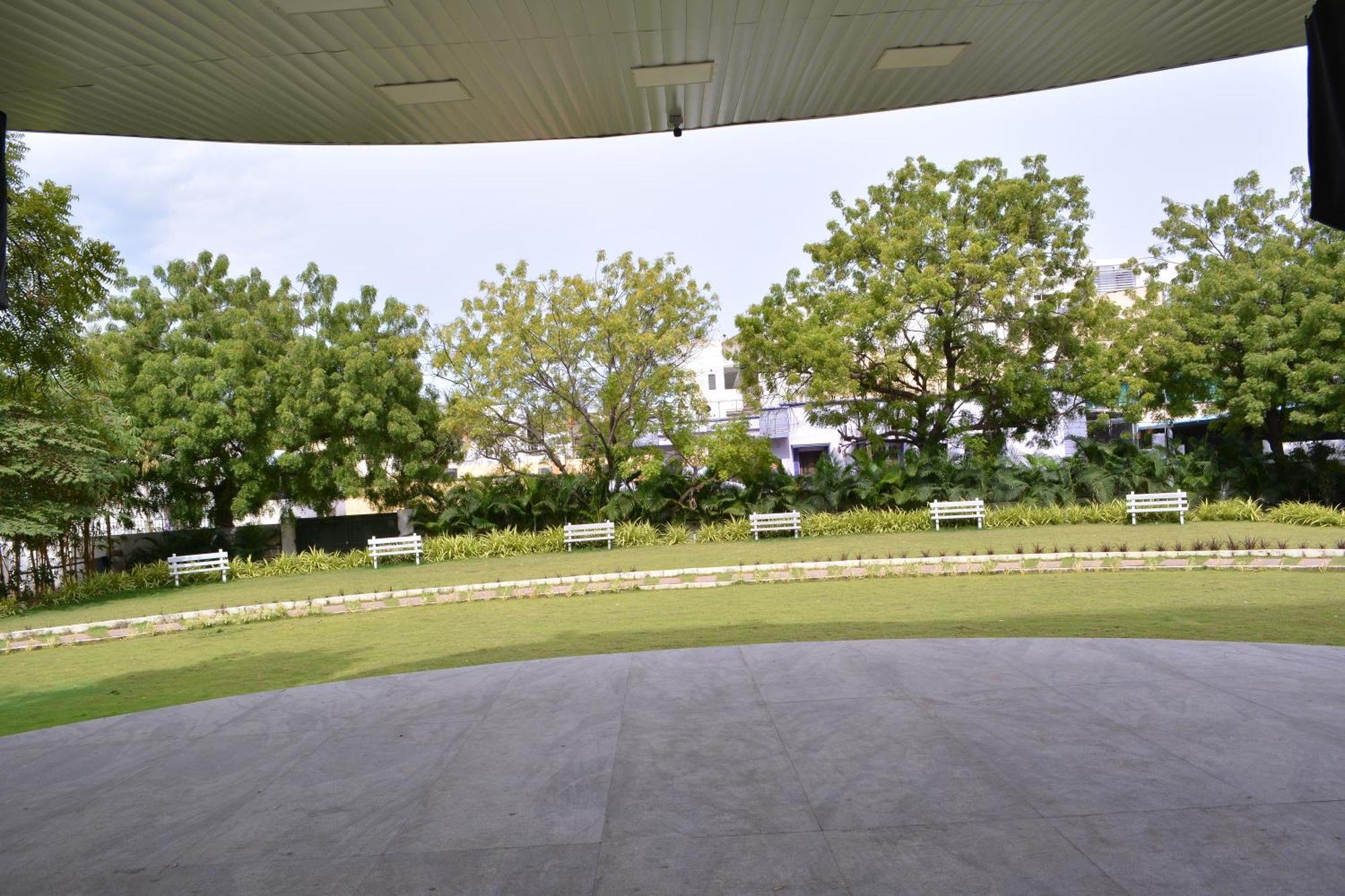 Hotel Geetha International Thoothukudi Exterior foto